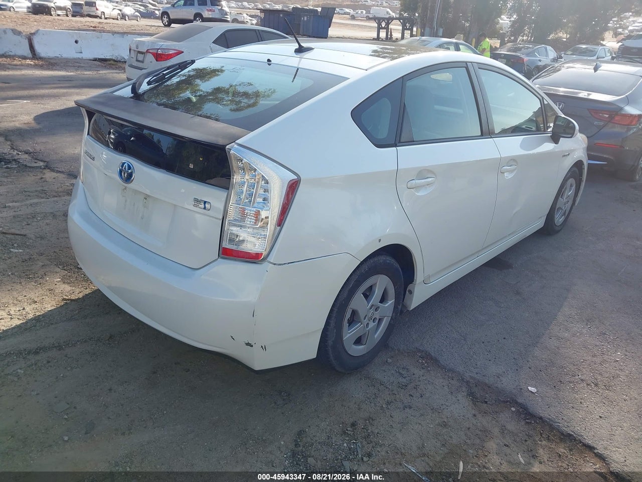 2011 TOYOTA PRIUS THREE · 4/11