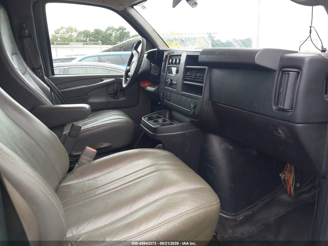2014 CHEVROLET EXPRESS 3500 WORK VAN · 5/11
