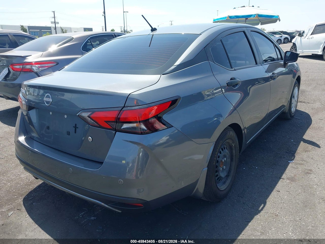 2025 NISSAN VERSA 1.6 S · 4/11