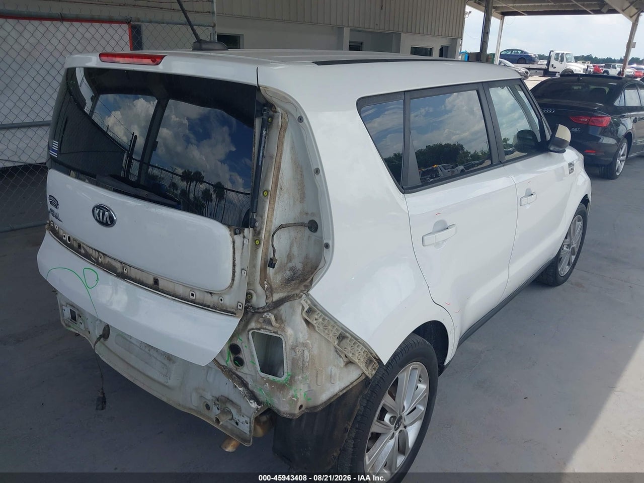 2017 KIA SOUL + · 4/11