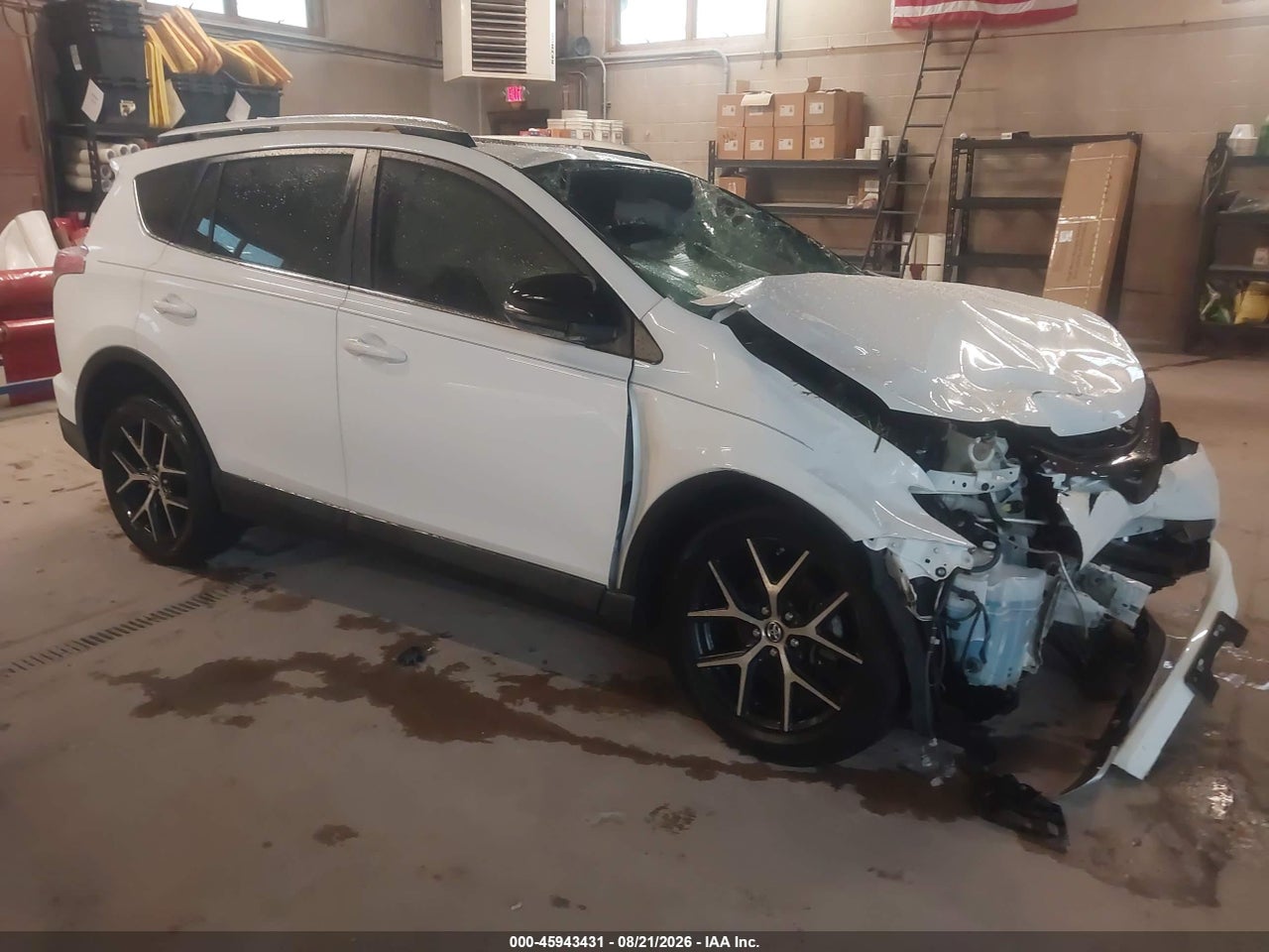 JTMNFREV2GJ****** · 2016 TOYOTA RAV4 SE