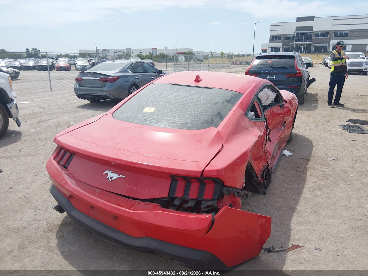 2024 FORD MUSTANG ECOBOOST FASTBACK · 4/10