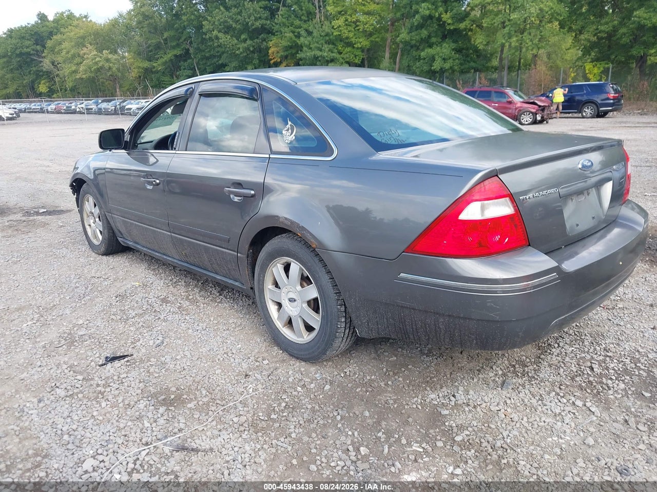 2005 FORD FIVE HUNDRED SE · 3/11