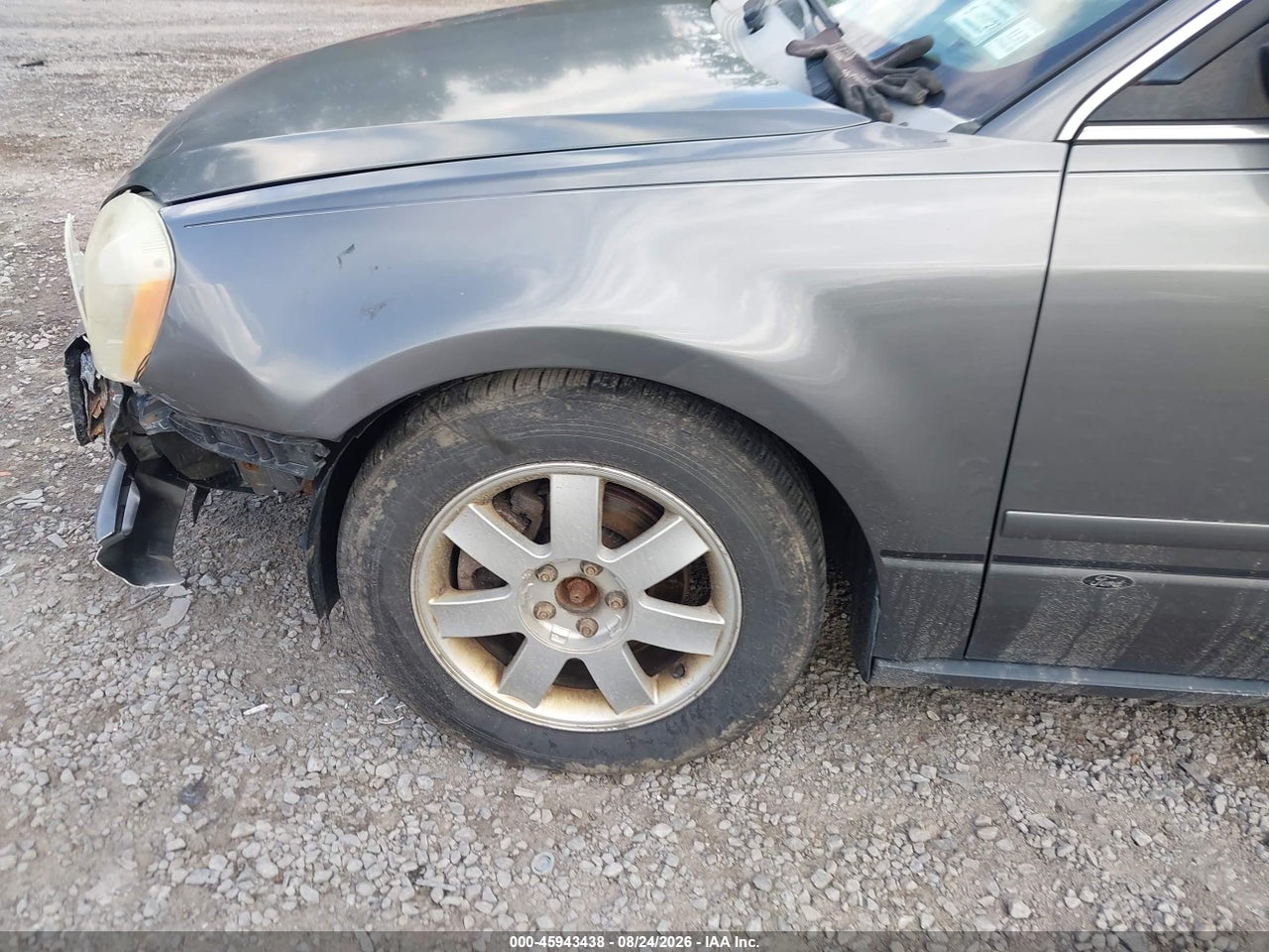 2005 FORD FIVE HUNDRED SE · 6/11