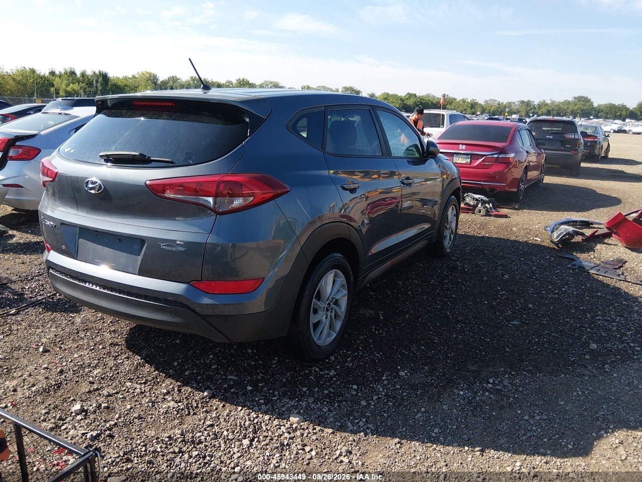 2018 HYUNDAI TUCSON SE · 4/11