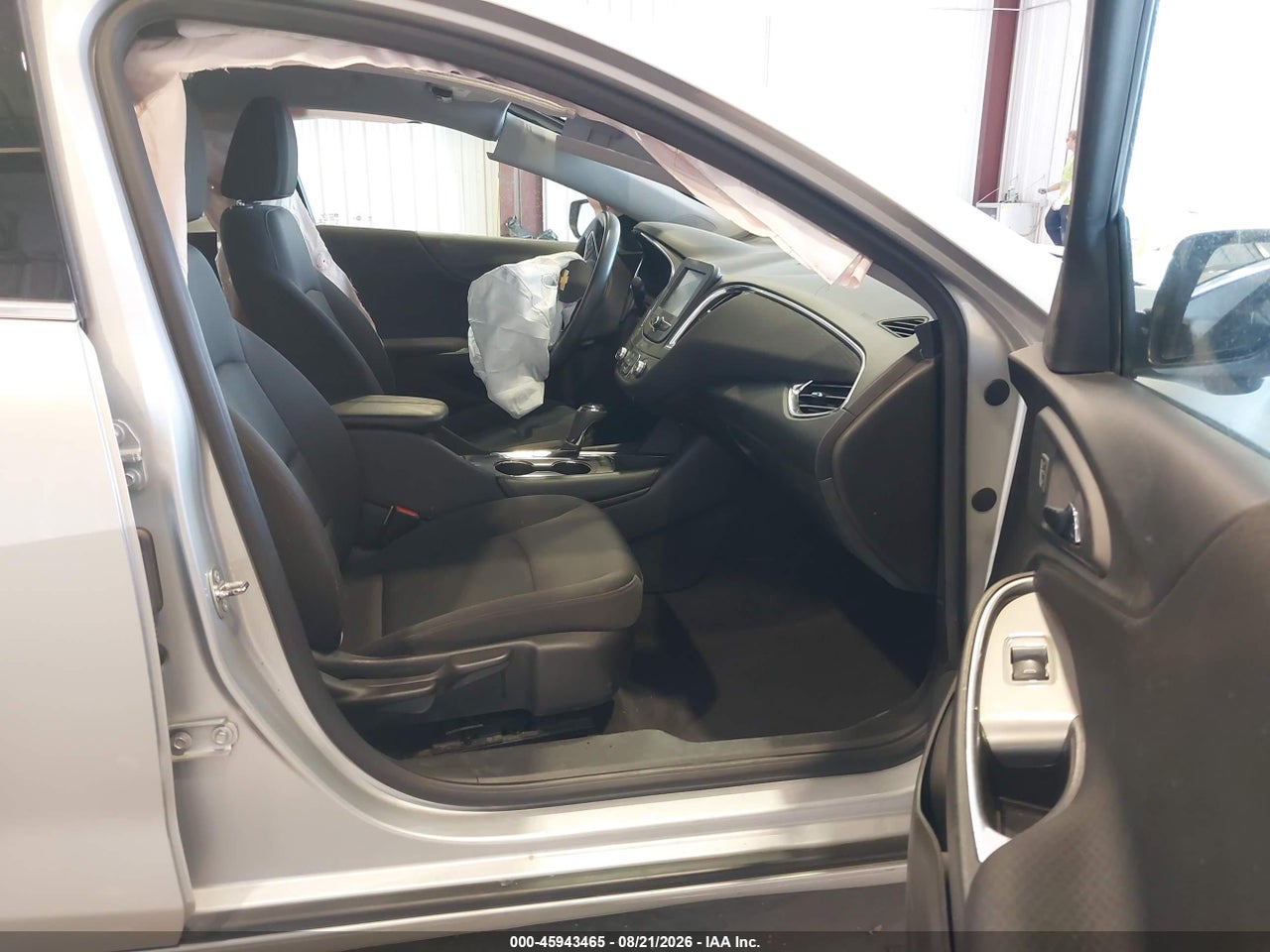 2017 CHEVROLET MALIBU 1LT · 5/10
