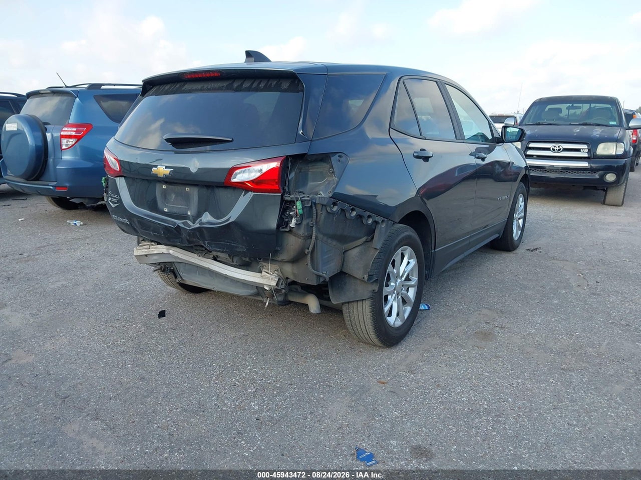 2020 CHEVROLET EQUINOX FWD LS · 4/11