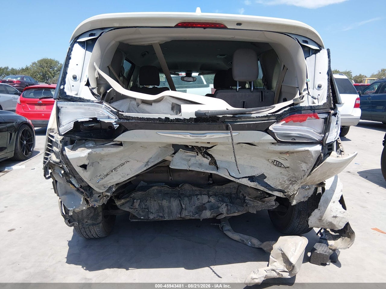 2017 CHRYSLER PACIFICA LX · 6/11