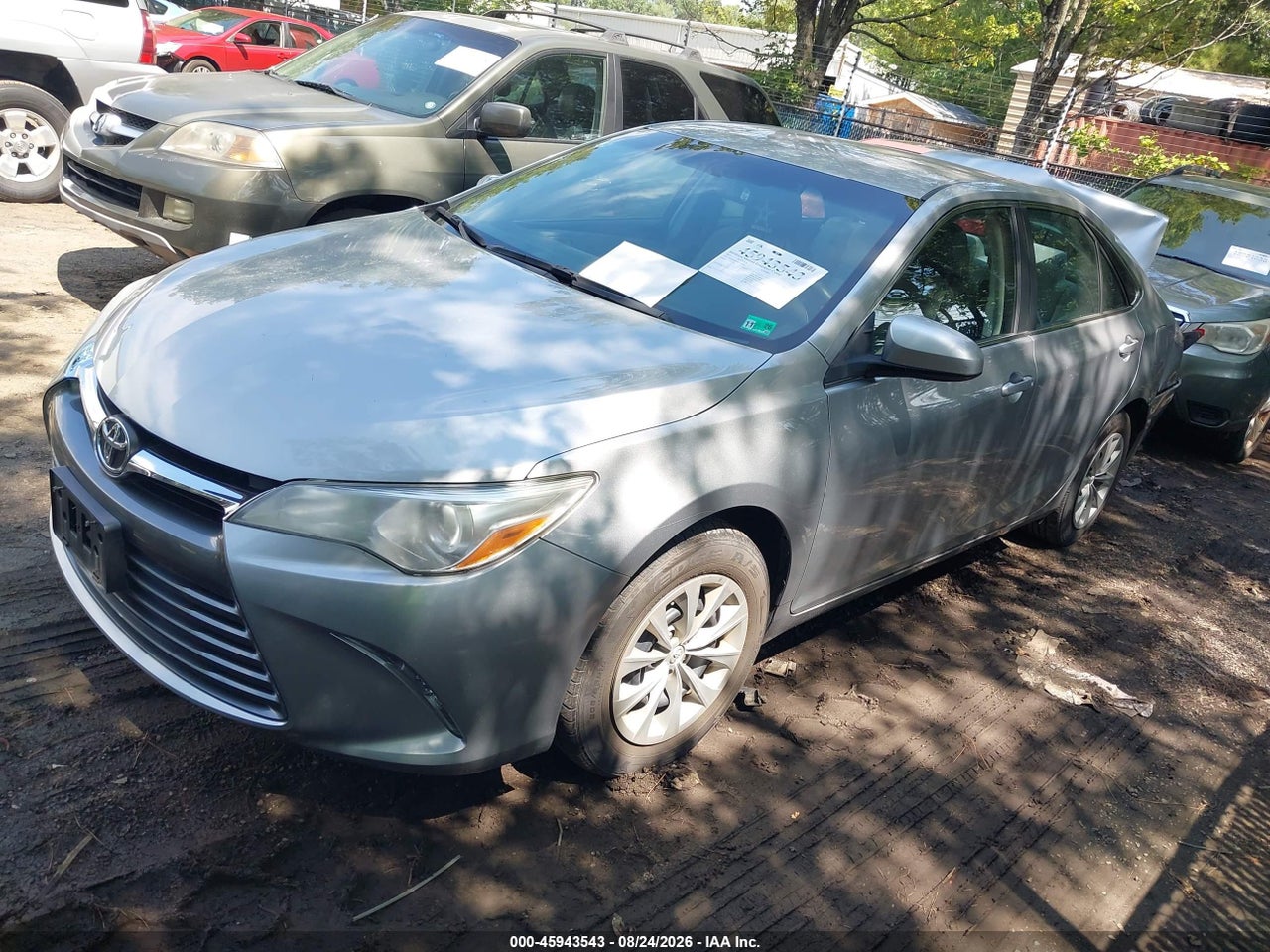 2017 TOYOTA CAMRY LE · 2/11