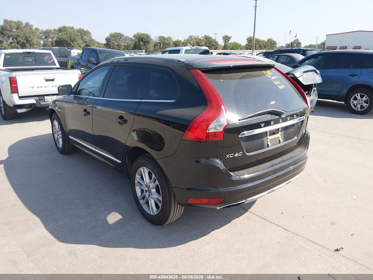 2016 VOLVO XC60 T5 DRIVE-E PREMIER · 3/11