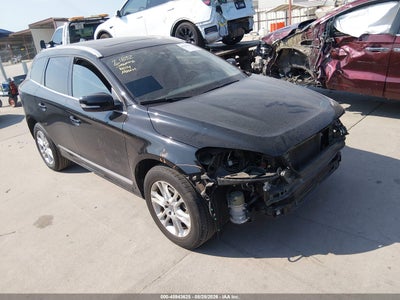 2016 VOLVO XC60 T5 DRIVE-E PREMIER