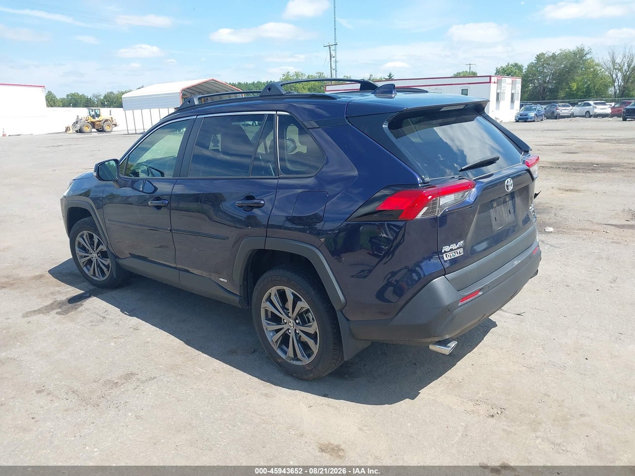 2025 TOYOTA RAV4 HYBRID XLE PREMIUM · 3/11