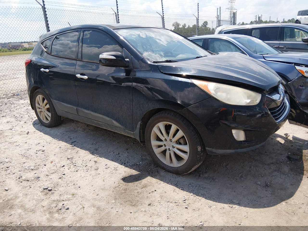 KM8JU3AC4BU****** · 2011 HYUNDAI TUCSON LIMITED