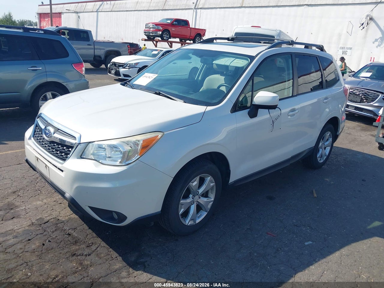 2014 SUBARU FORESTER 2.5I PREMIUM · 2/11