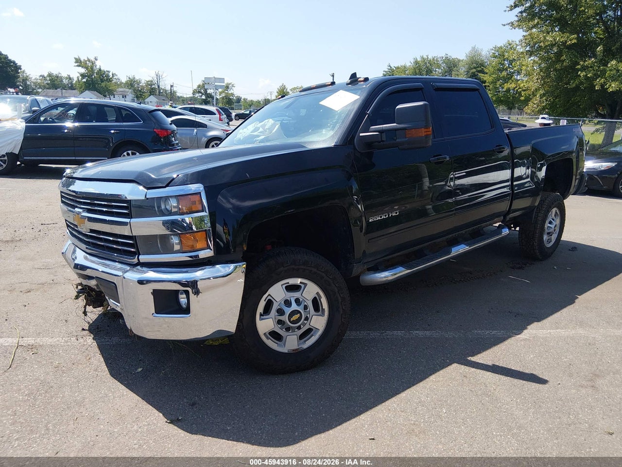 2016 CHEVROLET SILVERADO 2500HD LT · 2/11