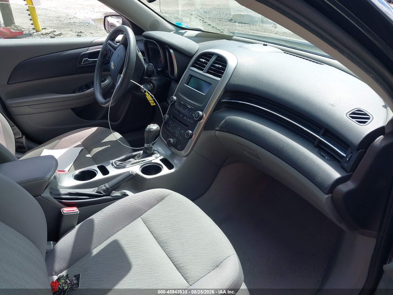 2015 CHEVROLET MALIBU LS · 5/11