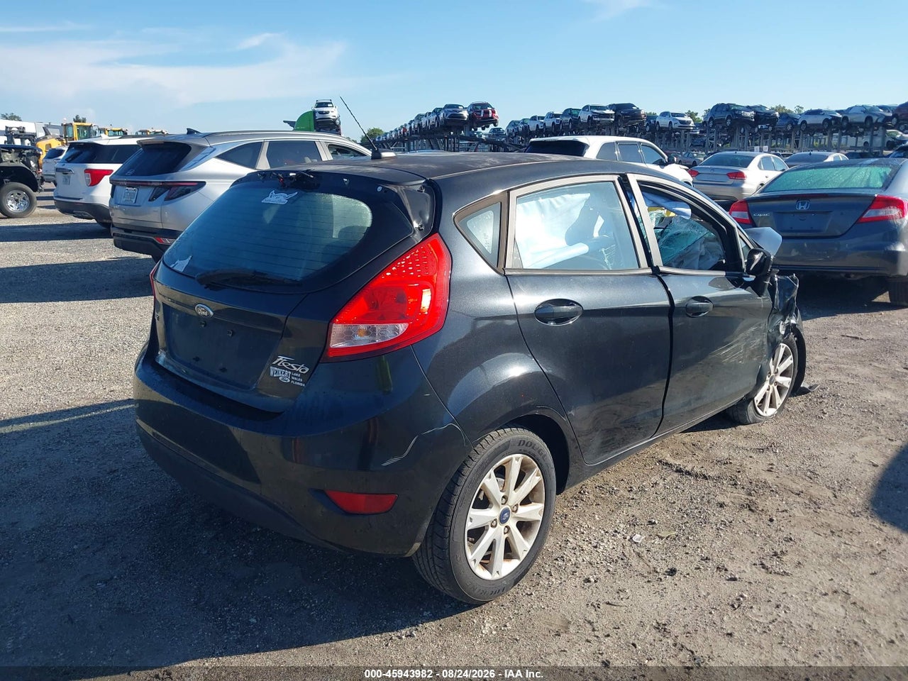 2013 FORD FIESTA SE · 4/11