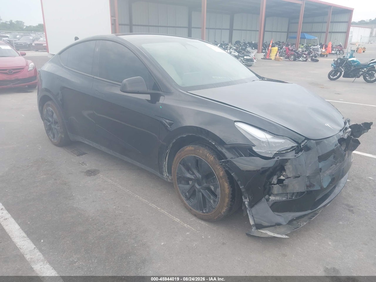 7SAYGDEE2SF****** · 2025 TESLA MODEL Y LONG RANGE DUAL MOTOR ALL-WHEEL DRIVE