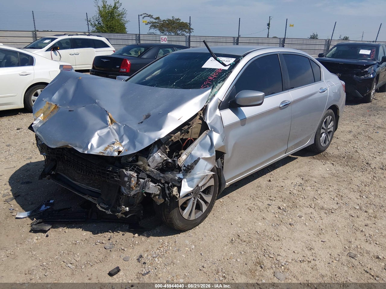 2015 HONDA ACCORD LX · 2/11