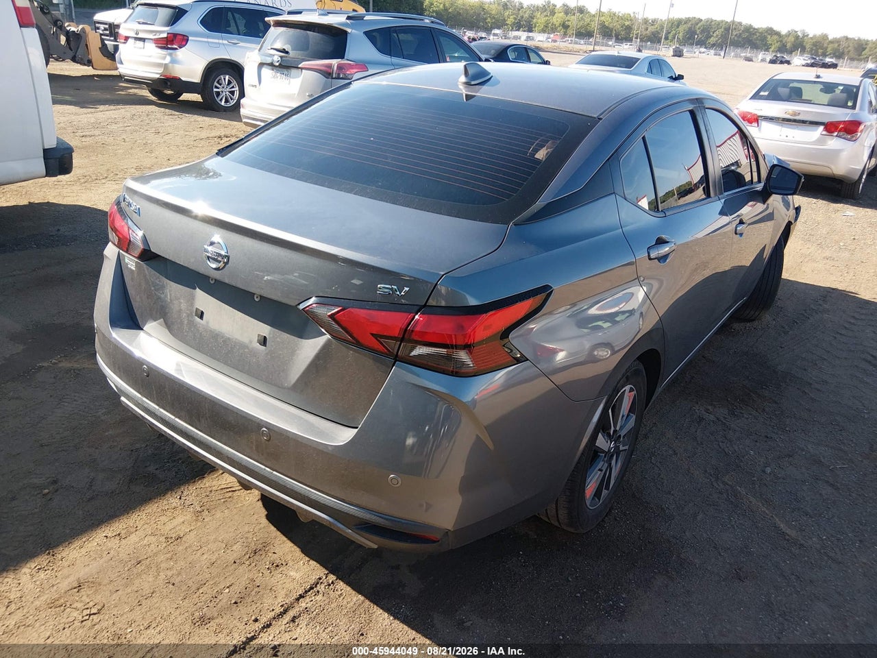 2021 NISSAN VERSA SV XTRONIC CVT · 4/11