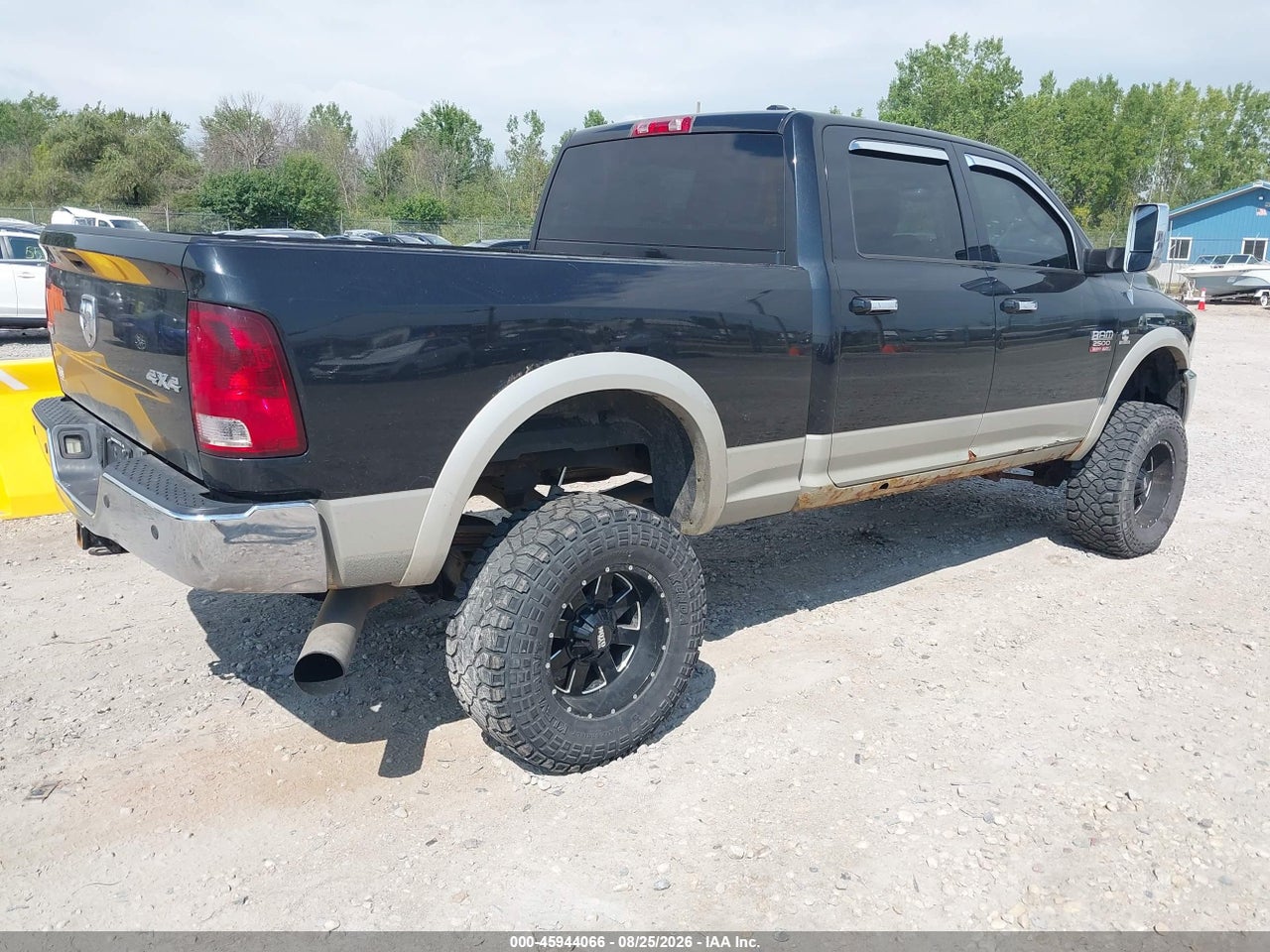 2011 RAM RAM 2500 LARAMIE · 4/11