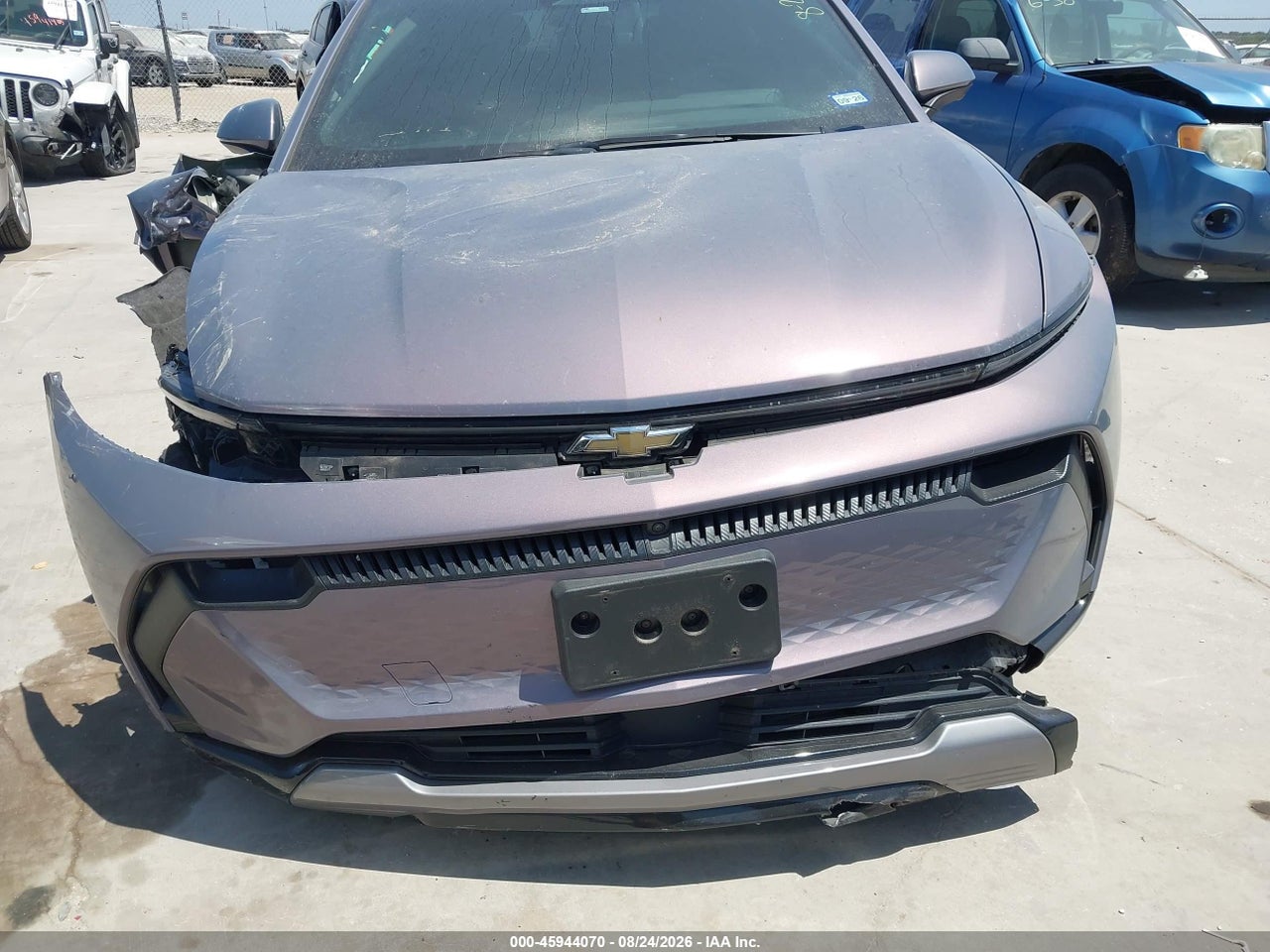 2024 CHEVROLET EQUINOX EV LT · 6/11