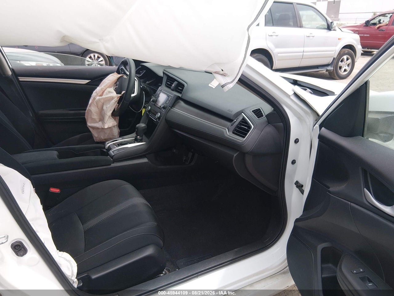 2021 HONDA CIVIC LX · 5/10