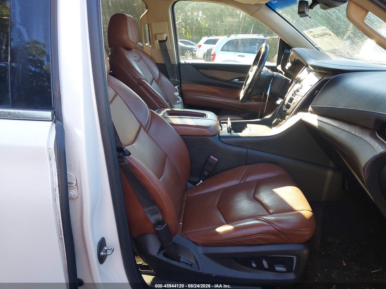 2018 CADILLAC ESCALADE LUXURY · 5/11