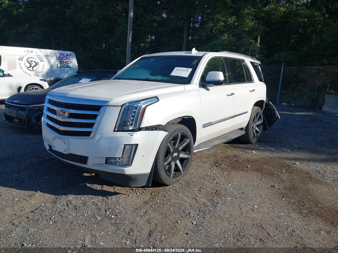 2018 CADILLAC ESCALADE LUXURY · 2/11