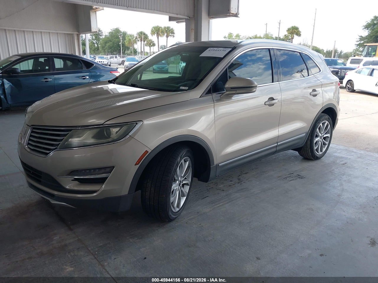 2015 LINCOLN MKC · 2/11