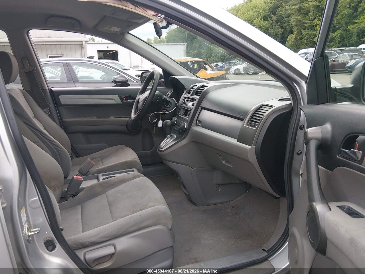 2011 HONDA CR-V LX · 5/11