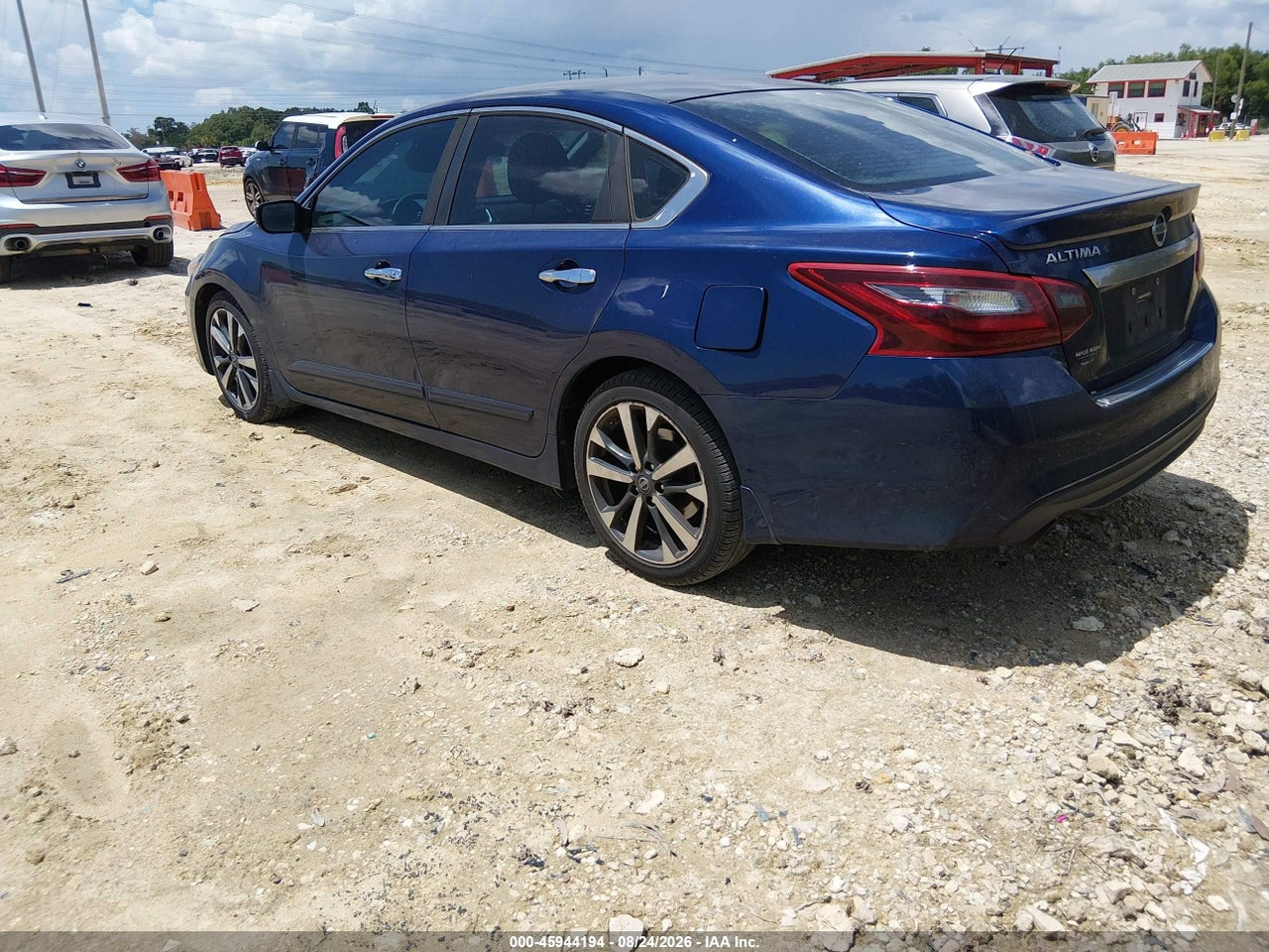 2017 NISSAN ALTIMA 2.5 SR · 3/11