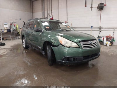 2010 SUBARU OUTBACK 2.5I PREMIUM