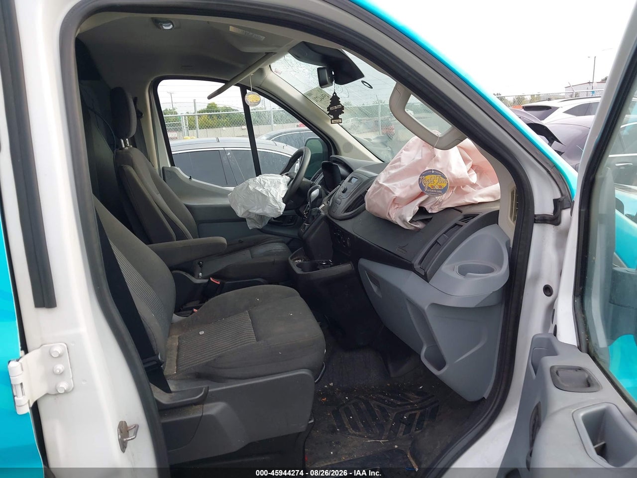 2015 FORD TRANSIT-150 · 5/11