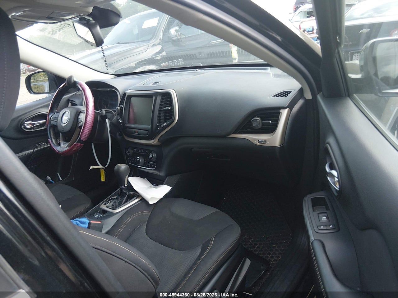 2017 JEEP CHEROKEE LATITUDE · 5/11