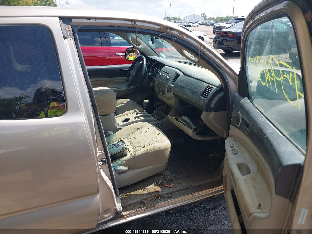 2006 TOYOTA TACOMA   · 5/10