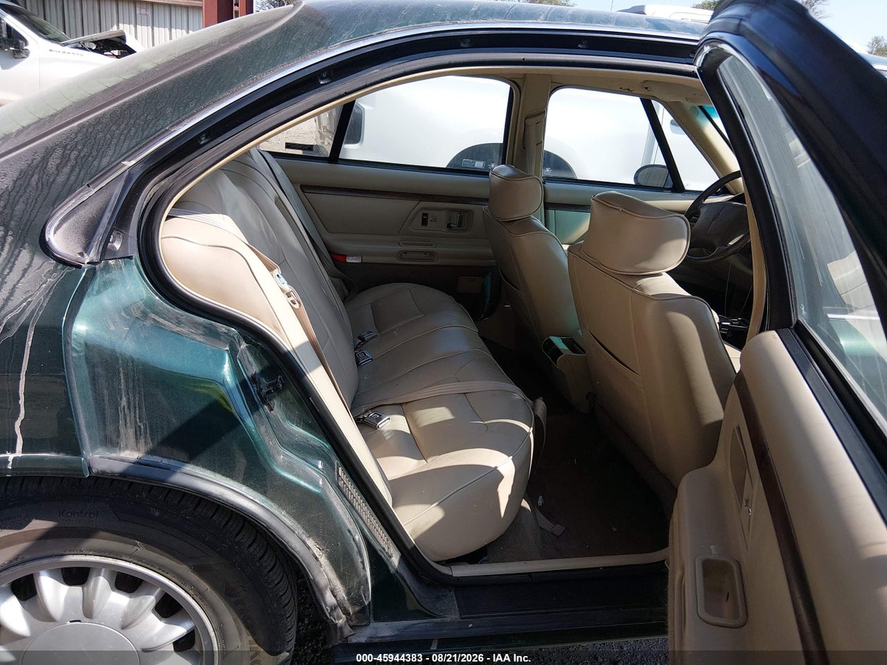1G3HN52K4T4****** · 1996 OLDSMOBILE 88 LS · 8/11