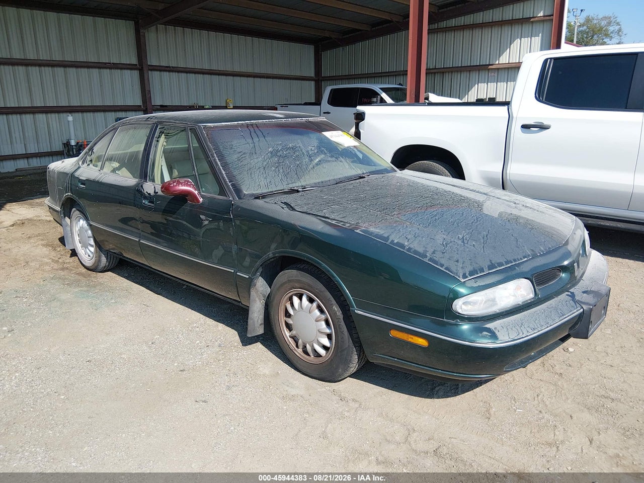 1G3HN52K4T4****** · 1996 OLDSMOBILE 88 LS