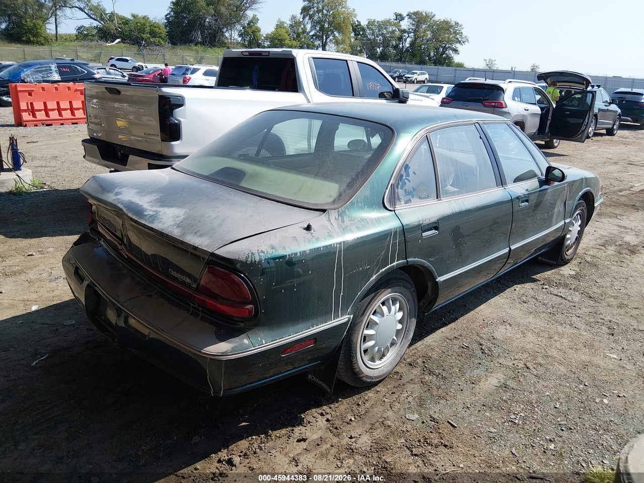1G3HN52K4T4****** · 1996 OLDSMOBILE 88 LS · 4/11