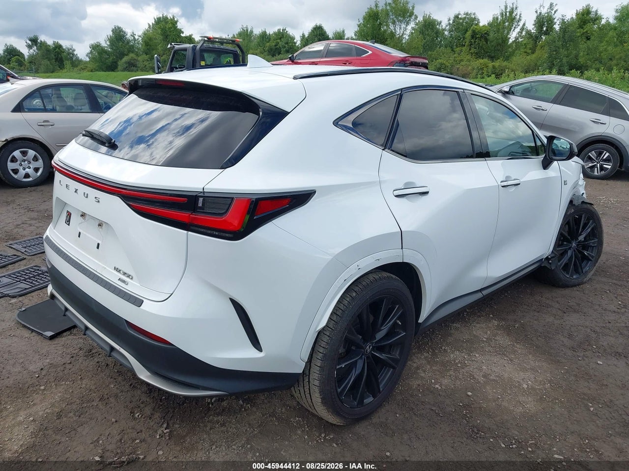 2022 LEXUS NX 350 F SPORT HANDLING · 4/11