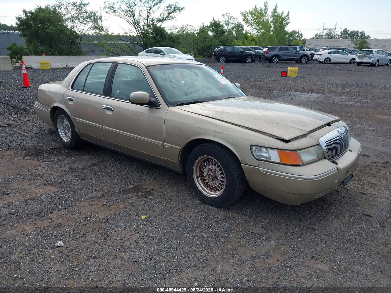 2MEFM75W8XX****** · 1999 MERCURY GRAND MARQUIS LS