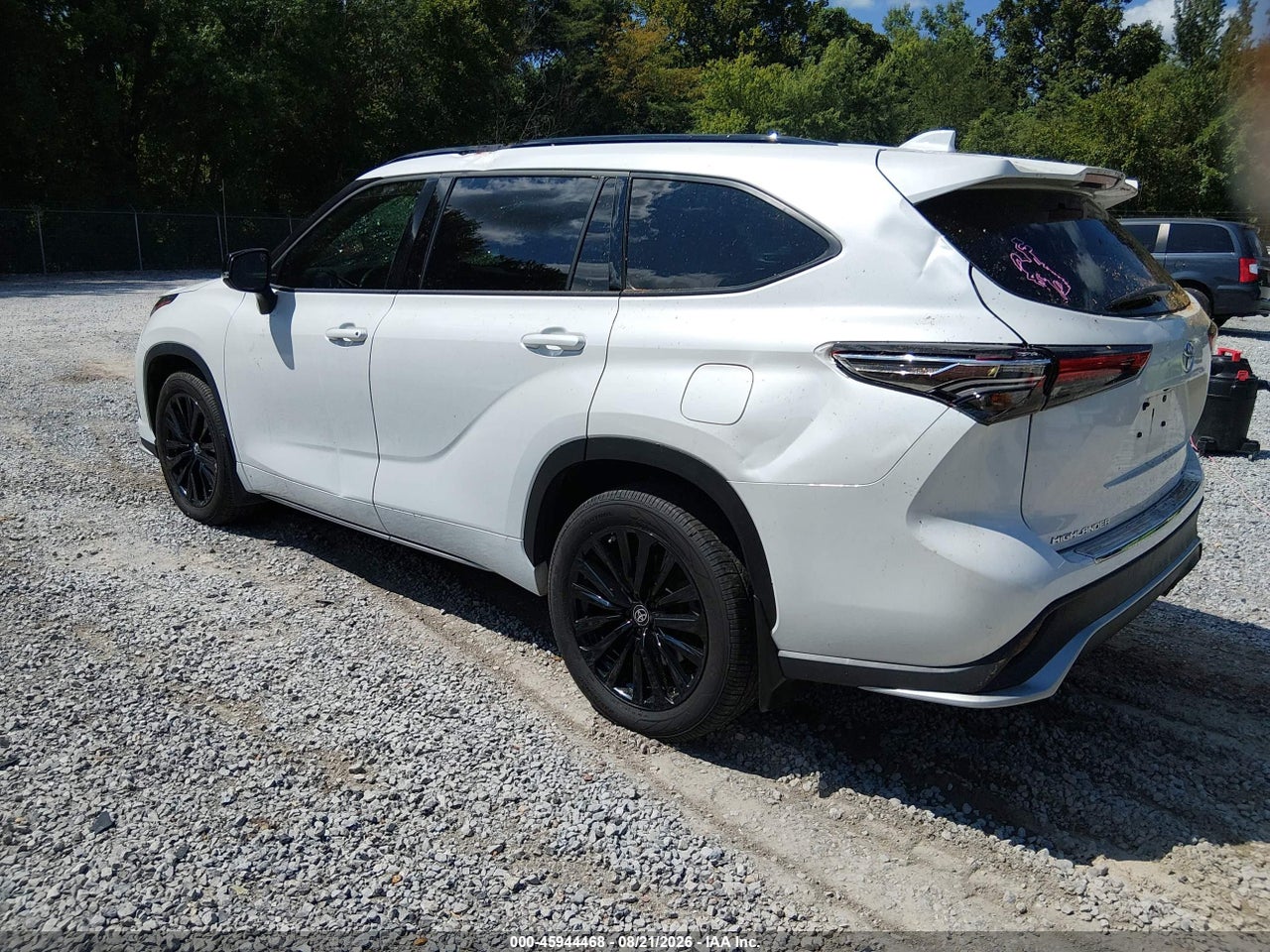 2023 TOYOTA HIGHLANDER XSE · 3/11