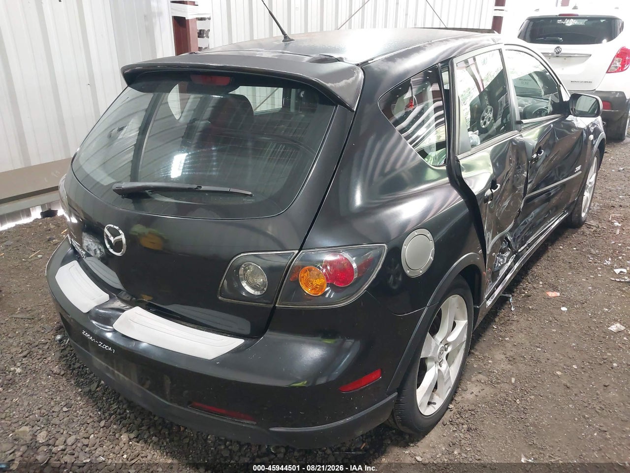 2005 MAZDA MAZDA3 S · 4/11