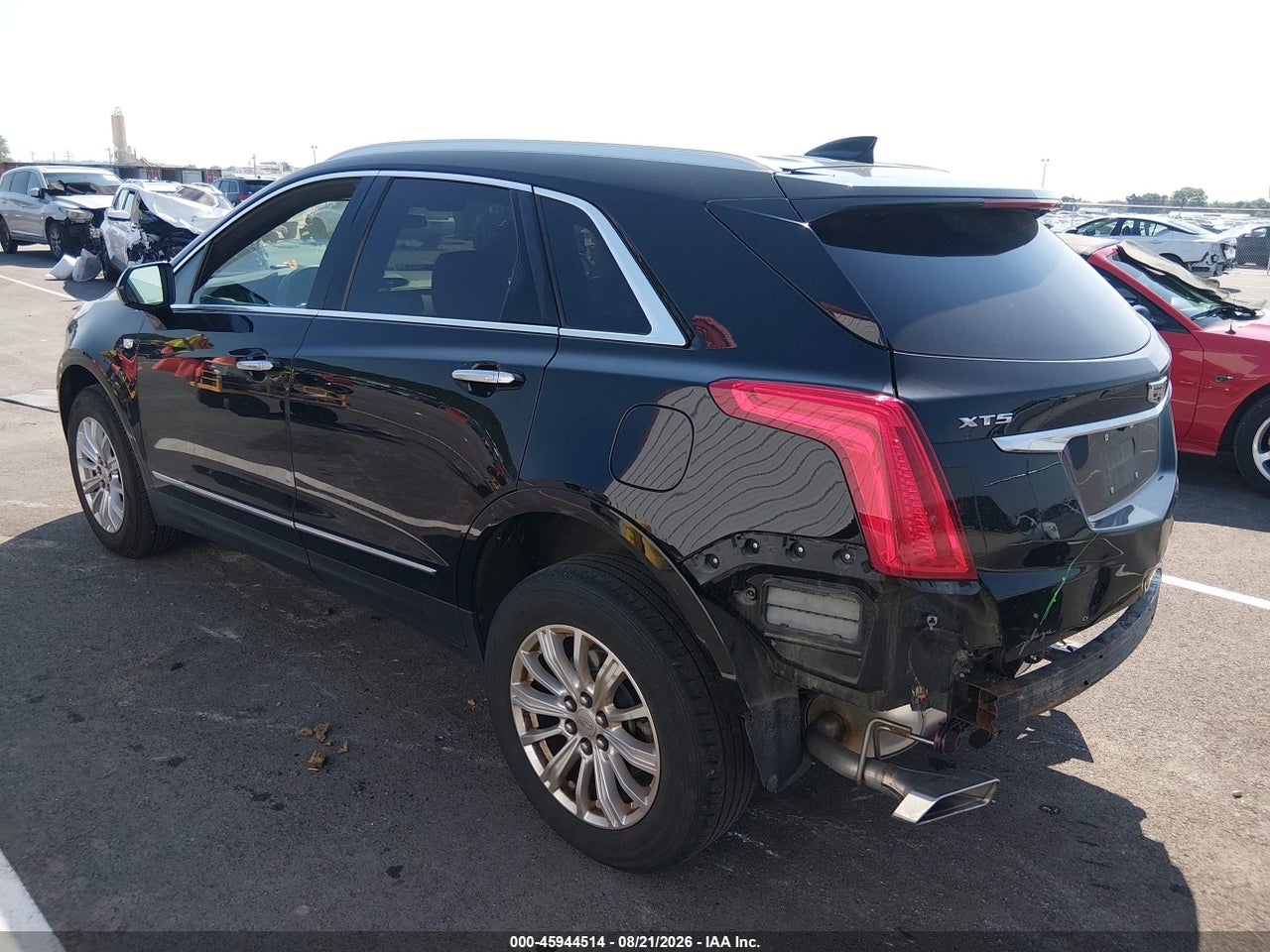 2017 CADILLAC XT5 STANDARD · 3/11
