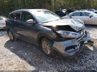 KM8J33A47GU****** · 2016 HYUNDAI TUCSON SE