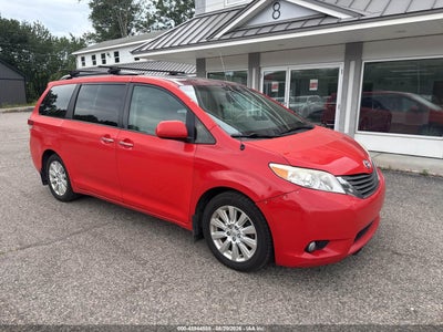 5TDDK3DC7ES****** · 2014 TOYOTA SIENNA XLE 7 PASSENGER
