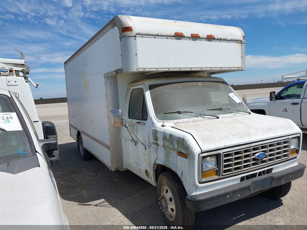 1989 FORD ECONOLINE E350 CUTAWAY VAN