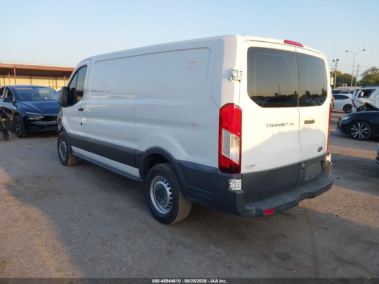 2016 FORD TRANSIT-150 · 3/11