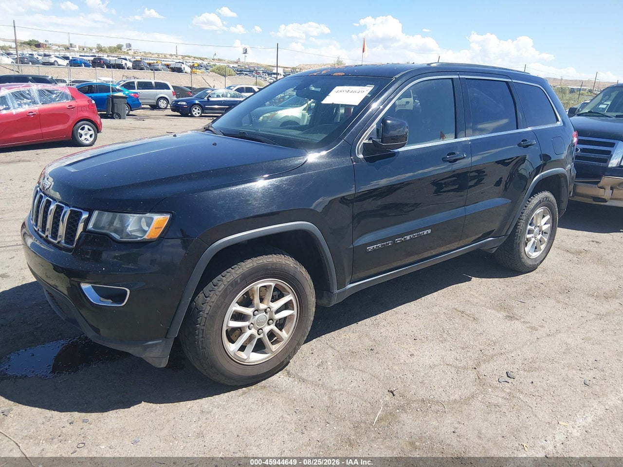 2018 JEEP GRAND CHEROKEE LAREDO 4X4 · 2/11