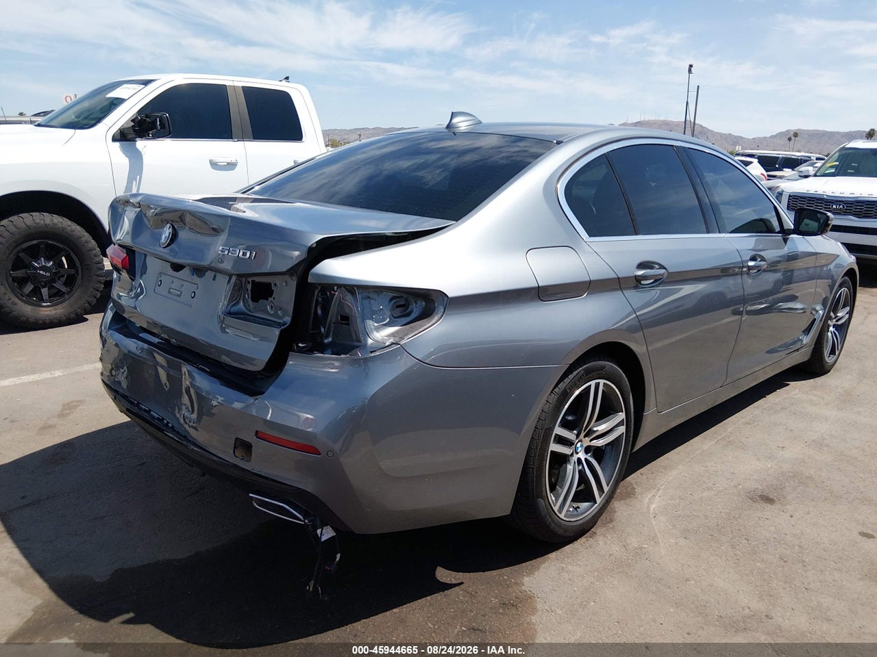2021 BMW 530I · 4/11
